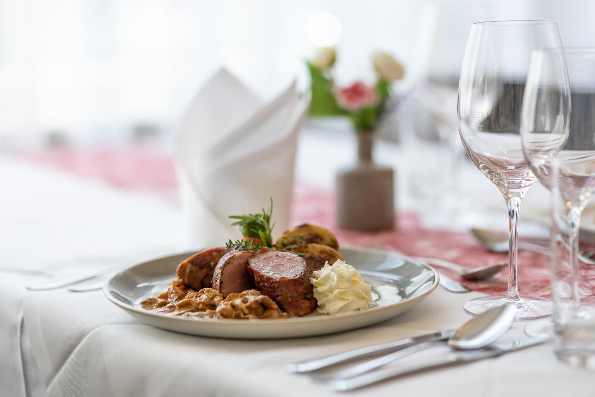 Kaiser Von Oesterreich, Historik- Und Thermalhotel Bad Radkersburg Ngoại thất bức ảnh