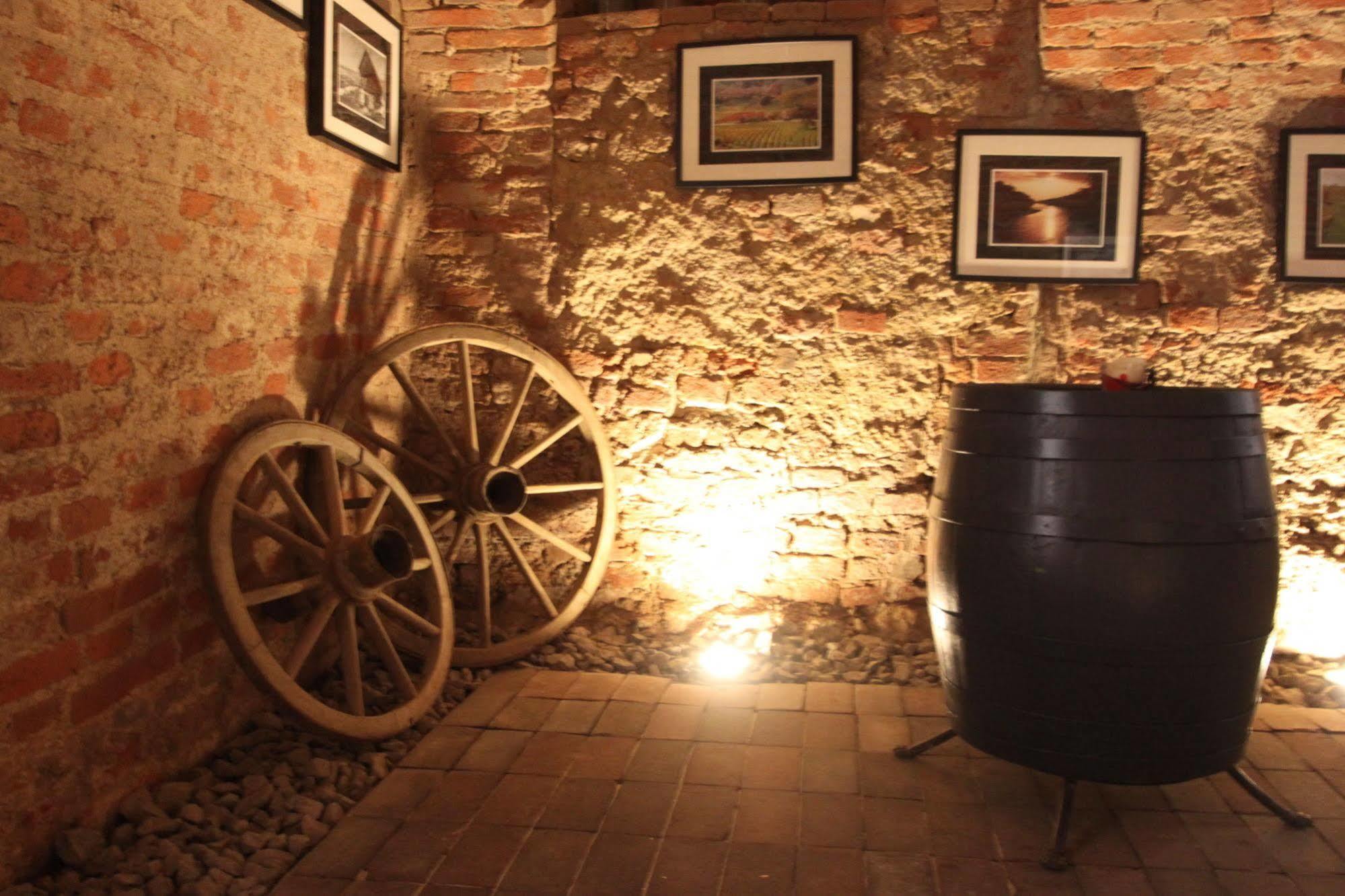 Kaiser Von Oesterreich, Historik- Und Thermalhotel Bad Radkersburg Ngoại thất bức ảnh